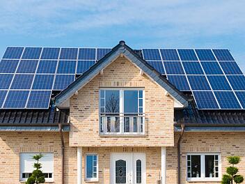 Optimale Neigung für Solaranlagen: Die einfache Faustformel im Überblick