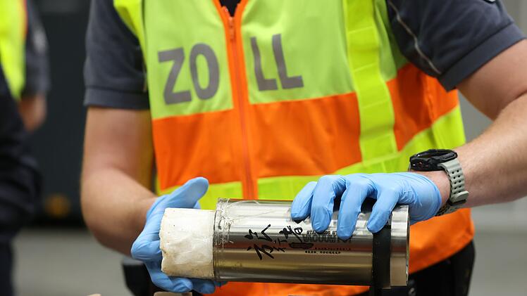 Zoll-Inspektion