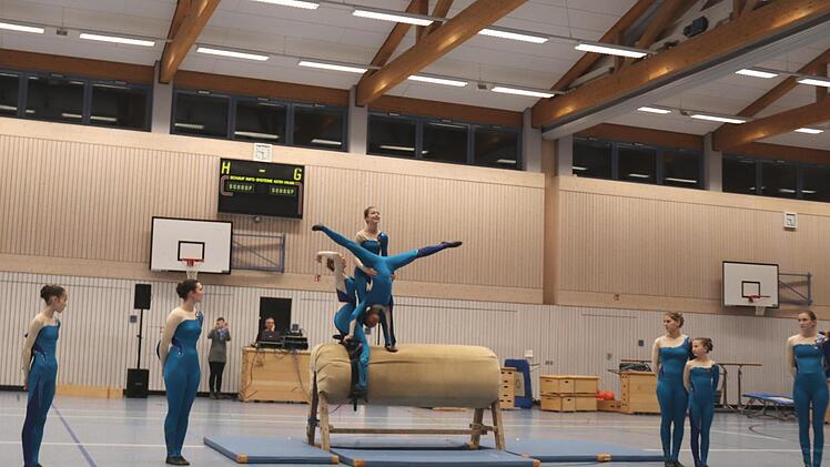 VuPSV Schloss Rathsberg: akrobatische Holzpferdkür
