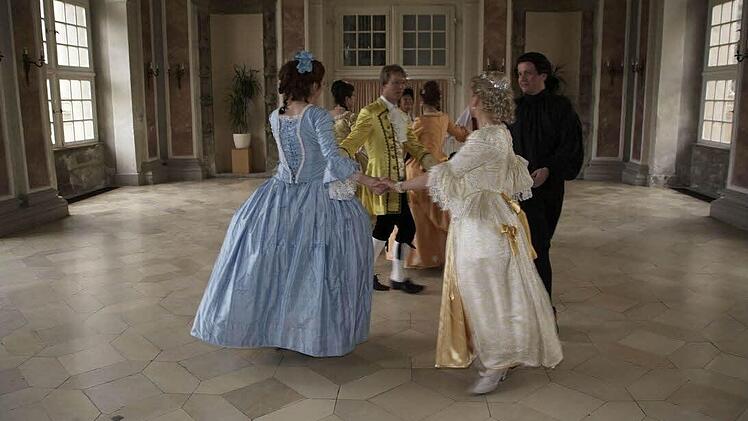 Peter Hoffmann zeigt historische Tänze. Foto: privat