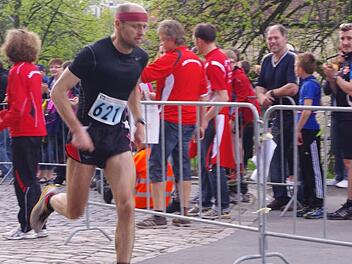 Darf bei (fast) keinem Lucas-Cranach-Lauf fehlen: Ulrich Queck, der Rekordteilnehmer und elfmalige Seriensieger, wurde heuer Zweiter.  Fotos: Heike Schülein