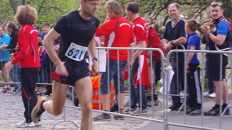 Darf bei (fast) keinem Lucas-Cranach-Lauf fehlen: Ulrich Queck, der Rekordteilnehmer und elfmalige Seriensieger, wurde heuer Zweiter.  Fotos: Heike Schülein
