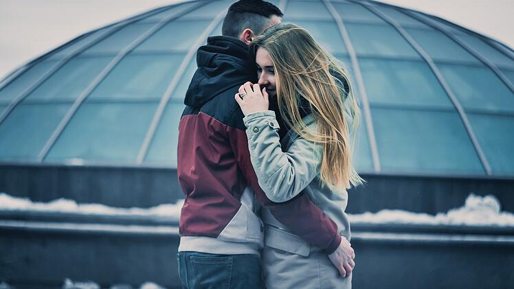 Love Bombing ist gefährlich
