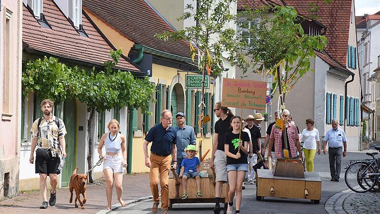 Bamberg: Mobile B&auml;ume stehen jetzt im G&auml;rtnerviertel - das steckt dahinter