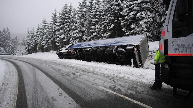 Unfall am 26. Januar 2015 zwischen Tschirn und Nordhalben Foto: News5/Fricke