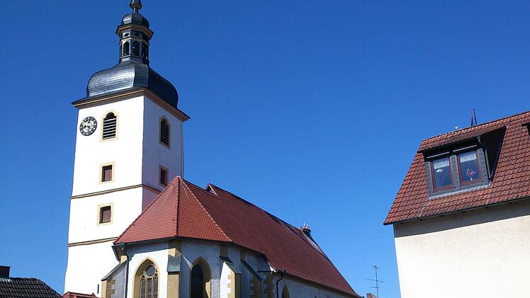 Die Kirche St. Burkhard in GeiselwindWaltraud Enkert