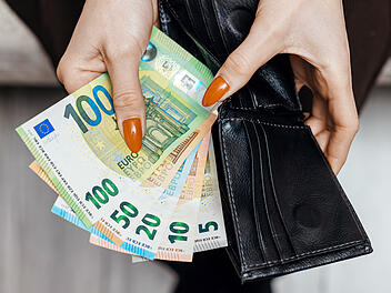 Euro, Geld, Steuern, S&auml;uminszuschlag