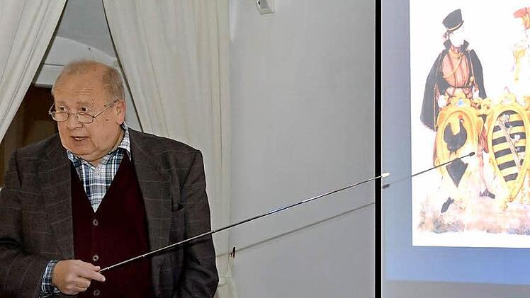 Mit vielen Fotos garniert: der Vortrag von Klaus-Dieter Guhling. Foto: Björn Hein