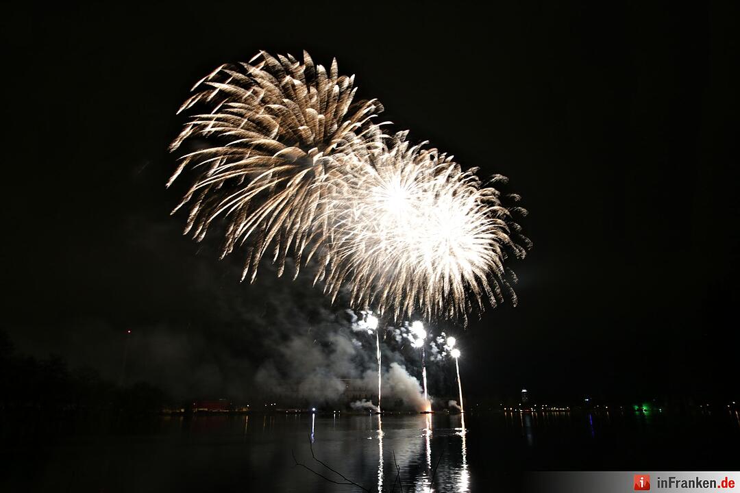 03Volksfest Nürnberg - das Feuerwerk