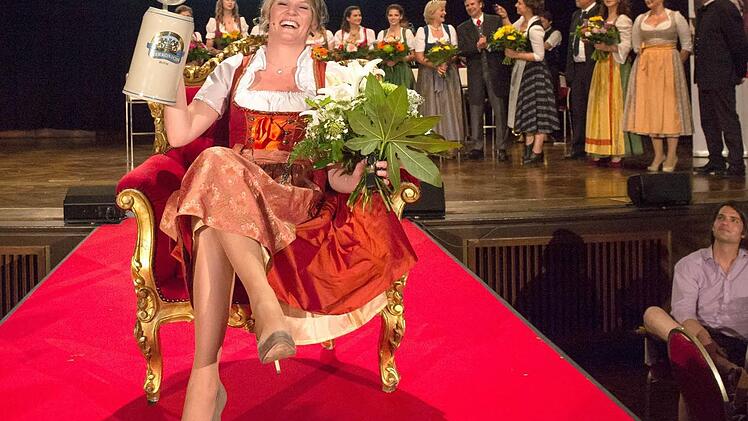 Marlene Speck wurde am 18. Mai 2015 zur Bayerischen Bierkönigin gekrönt. Foto: dpa