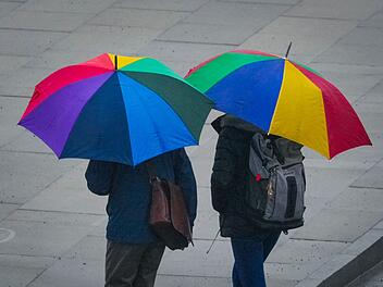 Wetter in Franken: Niederschläge und Schnee - Umschwung zu Fasching?