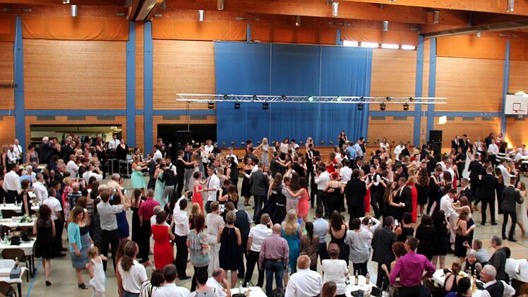 Alles tanzt  Foto: Johanna Blum