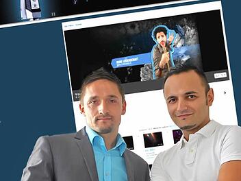 Christian Kress und Ünal Arap wollen mit ihrer "Ruhmröhre"   die  Casting-Welt von Bohlen & Co. revolutionieren.   Foto: Nikolas Pelke Grafik: Klaus Heim