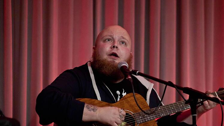 Andreas Kümmert bei seinem Gastspiel in CoburgFoto: Jochen Berger