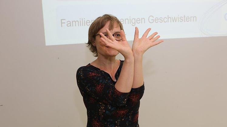 Die Familien wurden früher gerne wie ein Stammbaum mit vielen Ästen dargestellt Barbara Herbst