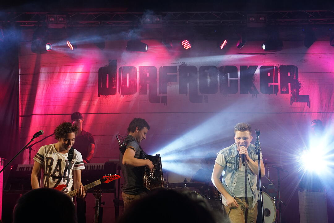 Backstage bei den Dorfrockern beim Eichenbühler Hoffest