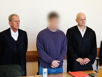 Beginn Mordprozess nach t&ouml;dlichem Messerangriff