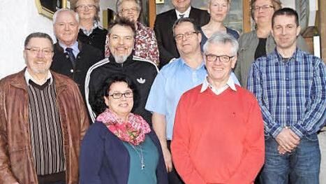 Die BRK-Vertreter sprachen den Blutspendern im Michelau Dank und Anerkennung aus.  Foto: Gerda Völk