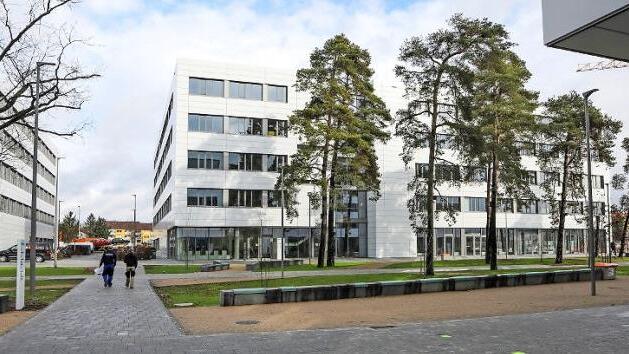 Acht Bürogebäude wurden für das erste Modul errichtet. Foto: Barbara Herbst