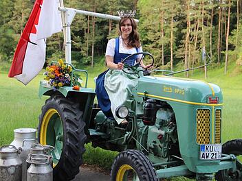 Auch die Bayerische Milchkönigin Sonja Wagner wird das Traktor-Treffen in Gelbsreuth besuchen. Foto: Katharina Müller-Sanke