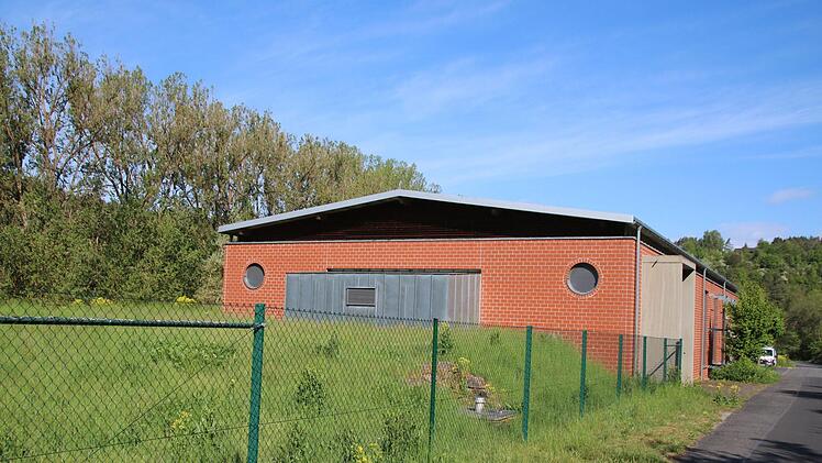 Mit dem Bau der Autobahn wurde an den Brunnen der Stadtwerke Bad Kissingen eine Aufbereitungsanlage errichtet, falls einmal etwas passiert. Foto: Thomas Malz