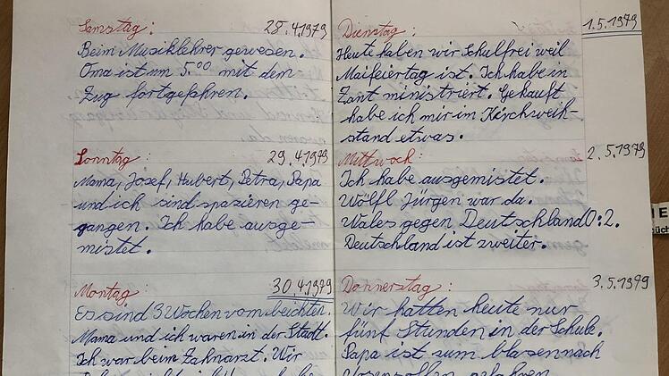 Dieses Tagebuch aus dem Jahr 1979 gehörte einem damals elf Jahre alten Jungen. Er hielt fest, was ihn bewegte: Stall ausmisten, Schule, Fußball, dass der Papa am Donnerstag Jagdhorn geübt hat - und dass es am Montag noch drei Wochen bis zur Beichte waren. Foto: Susanne Will