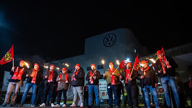 Warnstreiks in der Metall- und Elektroindustrie &ndash; VW Osnabr&uuml;ck