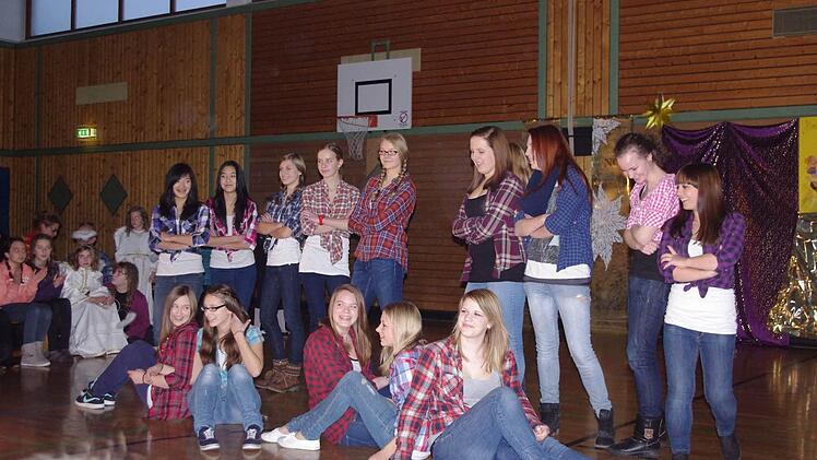 Die Hip-Hop-Dance-Gruppe tanzte unter Leitung von Miranda Zwiehoff unter anderem zu den Klängen von "Brenna tut's guat". Foto: Heike Schülein