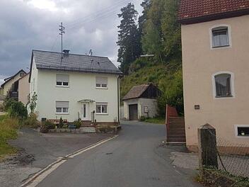 Die Engstelle im Hundsdorfer Weg in Obertrubach Foto: Gemeinde Obertrubach