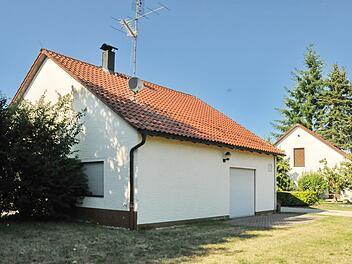 Das Schwabachstüberl in Steinbach  muss dringend renoviert  werden, damit Vereine wie Gesang-, Fischerverein oder die Senioren die  Räume wieder ungehindert nutzen können.  Foto: Karl Heinz Wirth