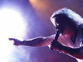 David Reece von der Band Ez Livin beim Festival "Rock am Hafen" in Haßfurt. Fotos: René Ruprecht