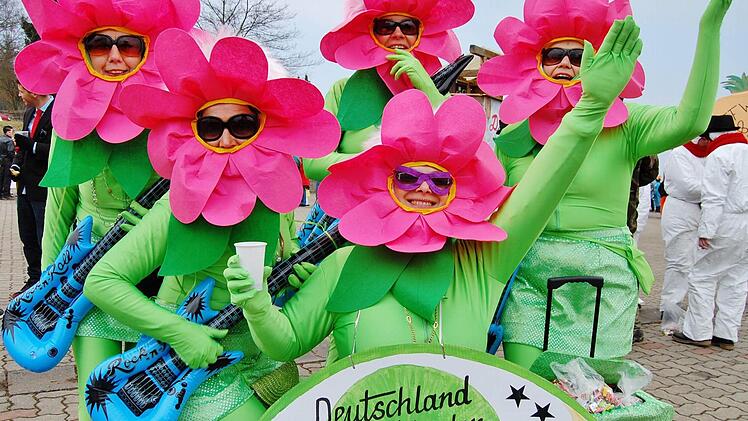 Deutschland sucht den grünen Star in Stangenroth. Foto: Sigismund von Dobschütz
