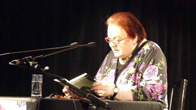 Das Literaturfest in F&uuml;rth wurde mit einer Autorenlesung von Natascha Wodin aus ihrem neuen Buch "Irgendwo in diesem Dunkel" er&ouml;ffnet.                                           Foto: Mike Wuttke