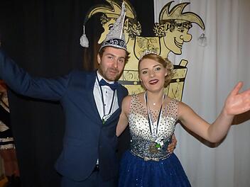 Felix Schäfer   und Anna-Lena Wiedow  sind das Faschingsprinzenpaar. Foto: Thomas Weichert