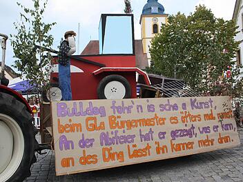 Wer den Schaden hat, braucht für den Spott nicht zu sorgen - dieses Motto gilt beim Burghaslacher Kerwaumzug ganz besonders. Foto: Sonja Werner