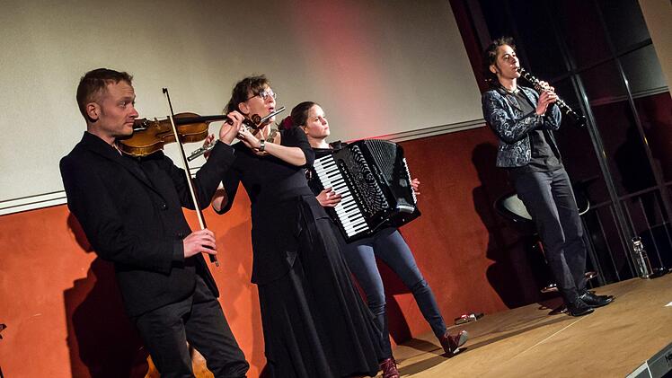 Impressionen vom Auftritt des Klezmer-Quartetts Sher on a Shier in CoburgFoto: Jochen Berger