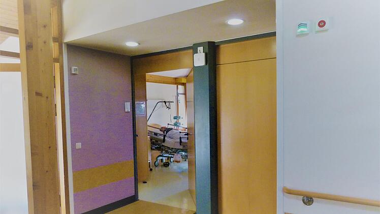 Ehrenamtliche Hospizhelfer leisten auf der Palliativstation im Christine-Denzler-Labisch-Haus wertvolle Dienste. Für ihre Weiterbildung ist ein Teil der Stiftungsgelder gedacht.Marion Krüger-Hundrup