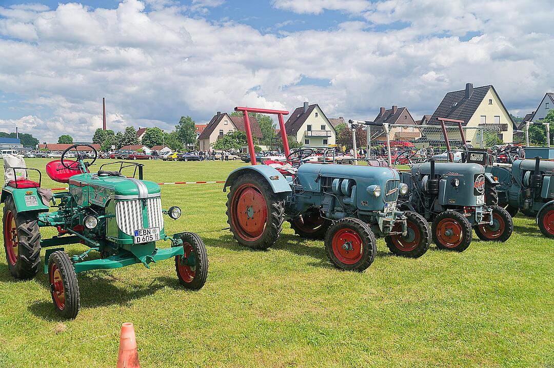 Auf dem Platz am Siedlerheim in der Auwaldsiedlung.