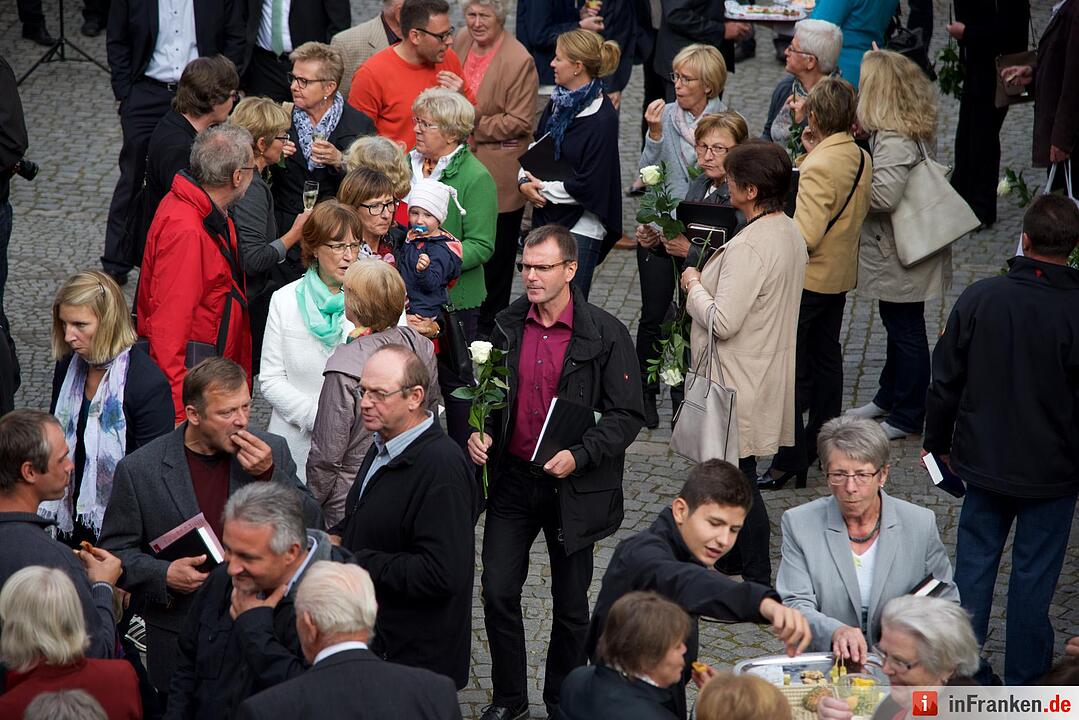 Nach einjähriger Kirchensanierung: Hannberg feiert die Wiedereröffnung der Wehrkirche der Pfarrei Geburt Mariens Hannberg