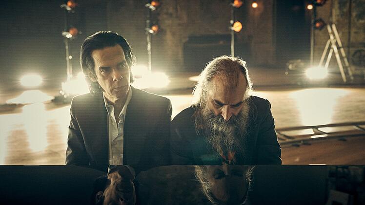 Prominente Score-Komponisten: Nick Cave und Warren Ellis haben den Soundtrack zur Netflix-Serie "Jo Nesb&oslash;'s Harry Hole" erschaffen.