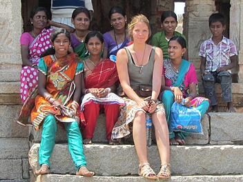 Debora Keilholz bei ihrem einmonatigen Aufenthalt in Indien im vergangenen Jahr. Fotos: privat