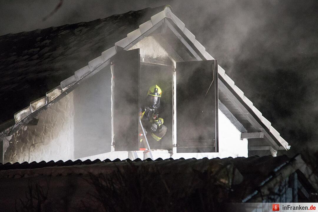 Werkstatt stand in Unterlauter in Flammen