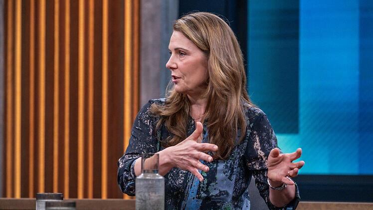 US-Expertin Kerstin Kohlenberg sieht in Trumps Einflussnahme auf die amerikanische Medienlandschaft einen "echt historischen Moment".