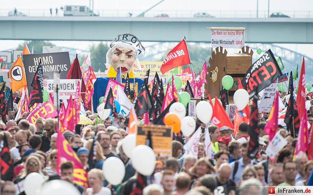 Demonstration gegen die Handelsabkommen