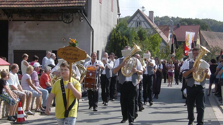 125-Jahr-Feier der FFW Affalterthal. Foto: Petra Malbrich