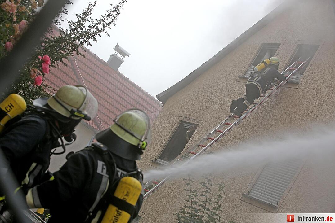 Brand in Wohnhaus in Schönbrunn
