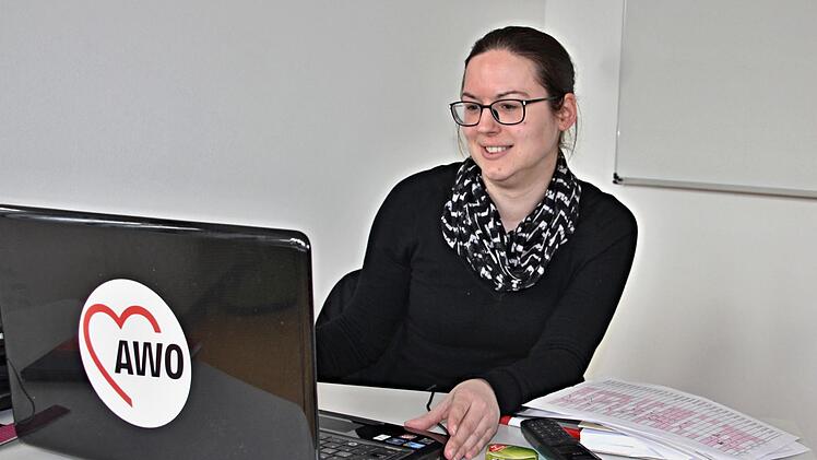 Maria Treiber, Teamleiterin der AWO im Büro des neuen Betreuungsgebäudes