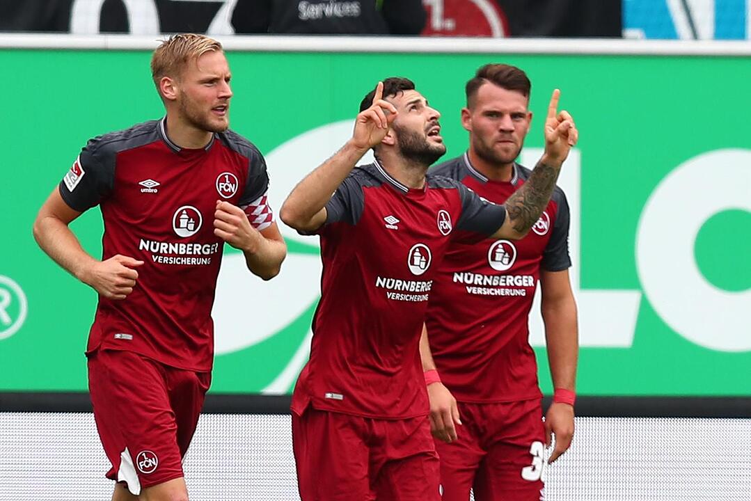 263. Frankenderby in Fürth: SpVgg Greuther Fürth - 1. FC Nürnberg