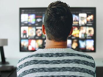 Auf Amazon Prime und Netflix gibt es im August 2019 wieder zahlreiche neue Serien und Filme. Symbolfoto: pixabay.com/Mohamed Hassan