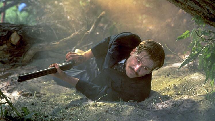 Von Krankheit gezeichnet, gibt sich Doc Holliday (Val Kilmer) seinen Widersachern jedoch nicht kampflos geschlagen.